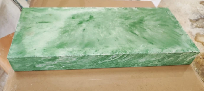 Pieza verde  Plamar para encimeras